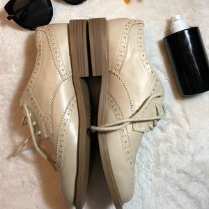 BRAND NEW Oxford shoes!